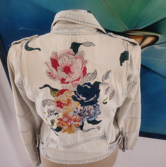 BLANK NYC | Foral Embroidered / Studded Women's Jacket - Picture 8 of 16